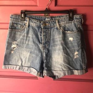 Gap shorts